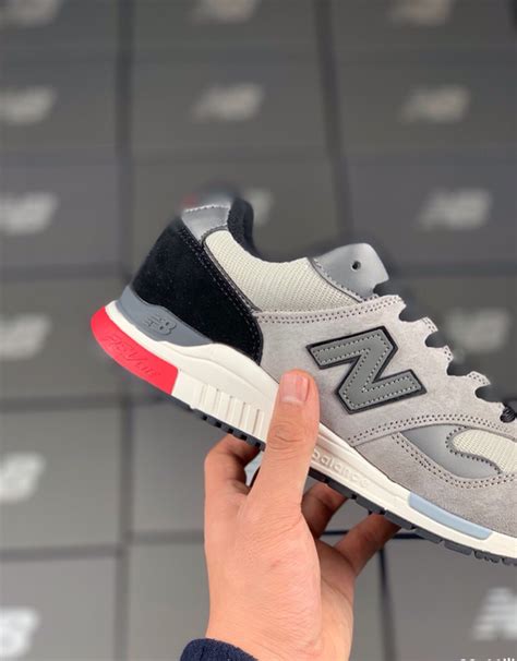 New Balance 840 – Rovers.ge