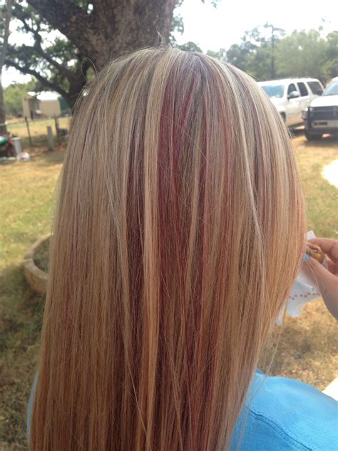 How To Rock Blonde Hair With Red Highlights And Lowlights This Season 8