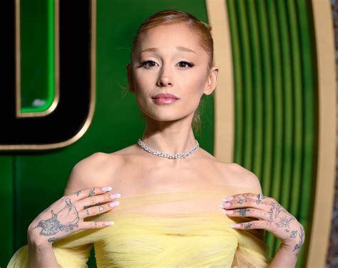 Ariana Grande ist Fan – sie hat „Wicked“ schon über 10x gesehen