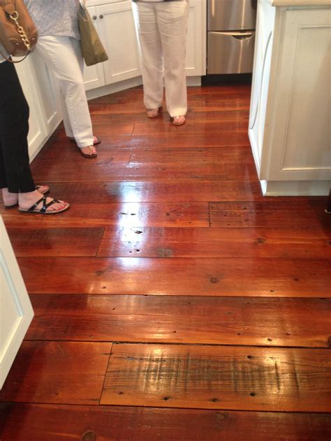 heart pine flooring