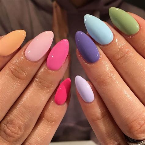 A Detailed Guide to Every Type of Manicure - Manicures List