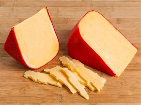 Сири та молочна продукція ТМ «Золота Лінія». Купити сири в Україні ...