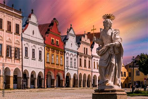 Main square of Telc city on a sunset. UNESCO World Heritage Site ...