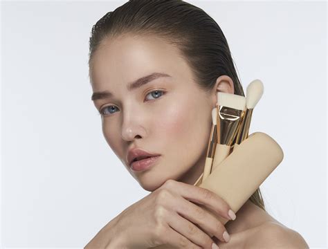 Чехол для кистей для макияжа: купить футляр для кисточек - Nomakeup