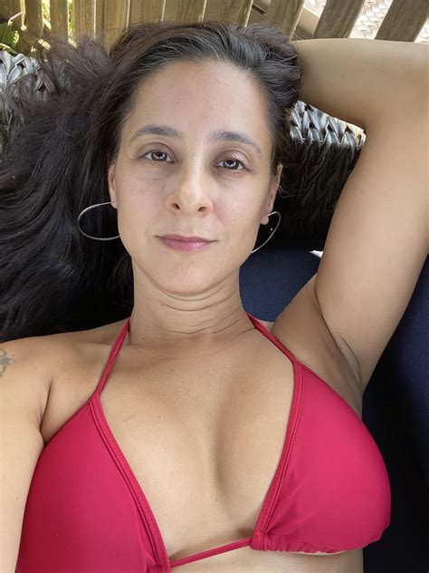 One of the 🐐’s (jamie daniels) 💐🏆💍👣 : Goatfeet