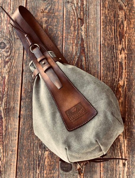 Архив. Слинг-рюкзак на одно плечо #1 | Vintage leather bag, Sling bag ...
