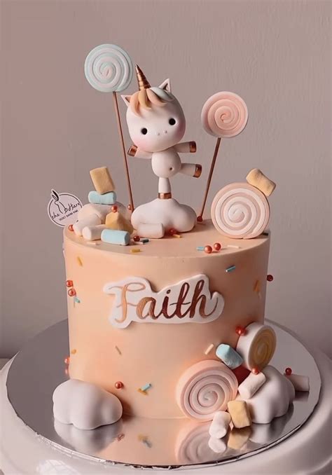 Pin by Amy on Buttercream / Colour mill/ Fondant | Candy birthday cakes ...