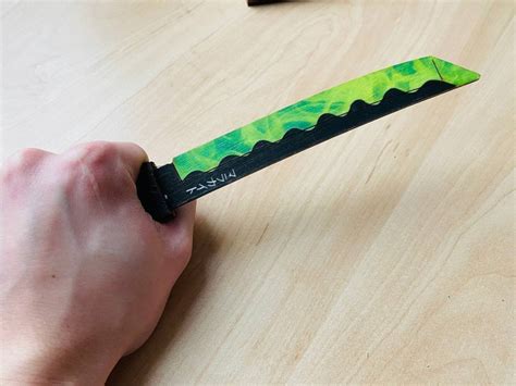 Игрушечный деревянный нож танто Малахит TANTO MALACHITE из игры ...