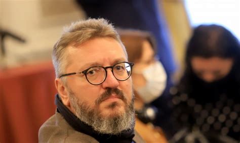 Мартин Карбовски се натиска за кмет на София • Клюкарник.com