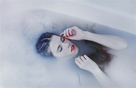 Bathtub, Model, Women, Closed Eyes wallpaper | girls | Wallpaper Better
