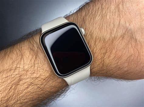 Apple Watch SE 2. gen. – wyjmujemy z pudełka | iMagazine