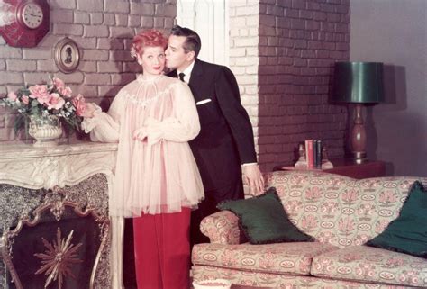 “I Love Lucy” color snapshot (1951-52) : r/Thewaywelived