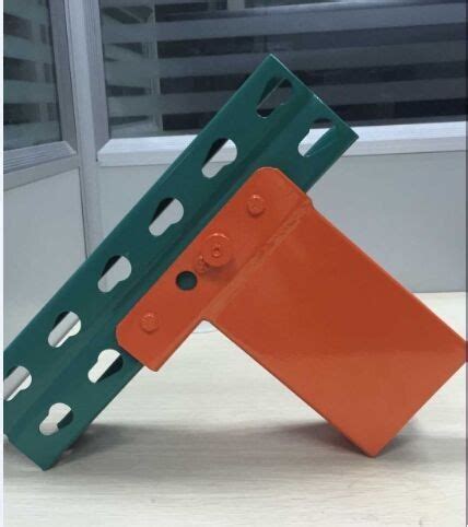 Efficient Storage Elegance: Teardrop Racks for Smart Organization