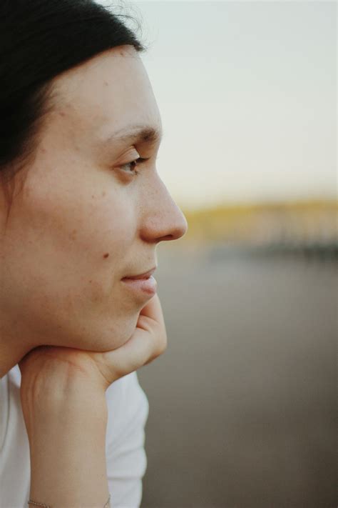 side profile        side profile