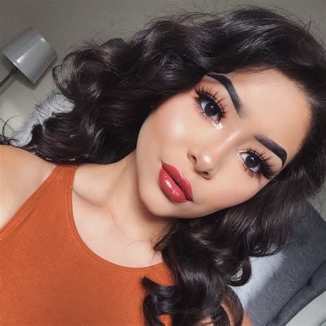 Daisy Marquez | 睫毛