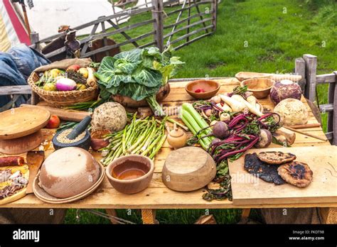middle ages food england  res stock photography  images alamy