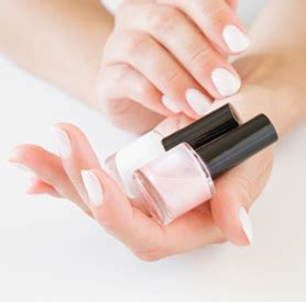 Avis ongle gel couleur : les marques, aux meilleurs prix ! | Ongle en gel