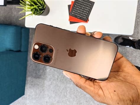 Время работы iPhone 13 Pro без подзарядки вызывает беспокойство: оно ...