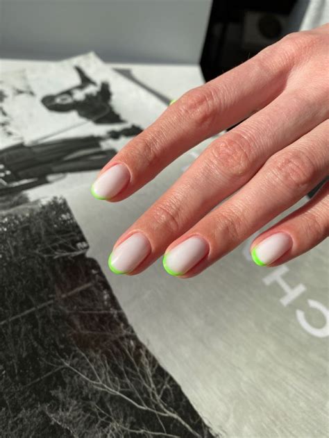 Кислотный френч 💚 в 2022 г | Маникюр