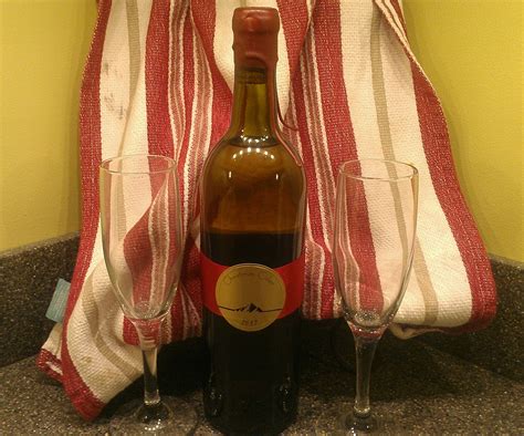 Next Year's Christmas Cider : 7 Steps - Instructables