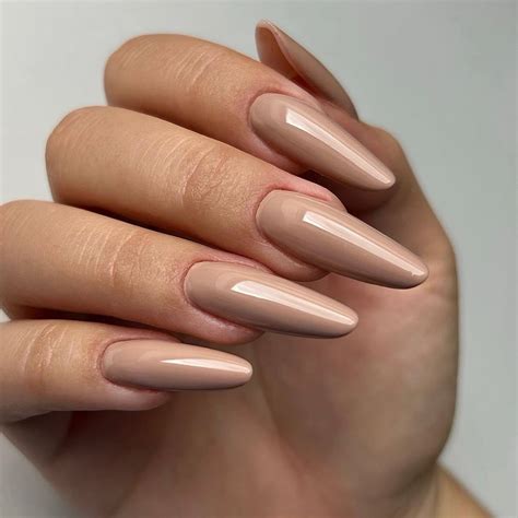 Hard Gel vs. Soft Gel Nails: How To Choose The Right One For You - Nail ...
