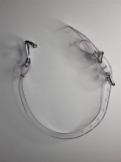 Nose hook in Clear PVC type 2 – AAG store