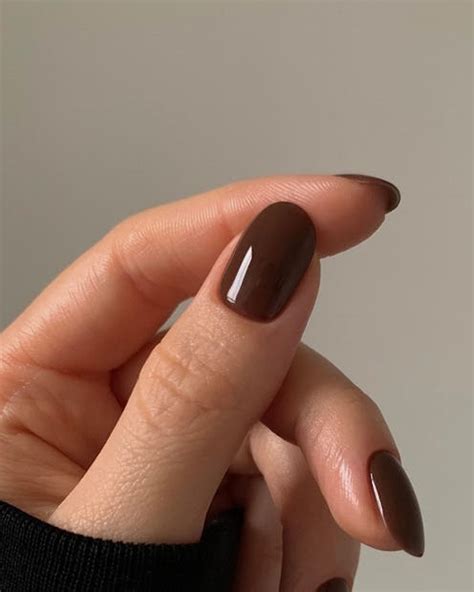 Gel Nails At Home Are Easy To Achieve With These 3 Simple Steps