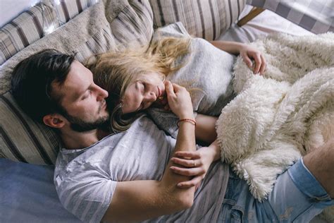 Astoria woman hosts cuddle sessions for $80 per session - QNS.com