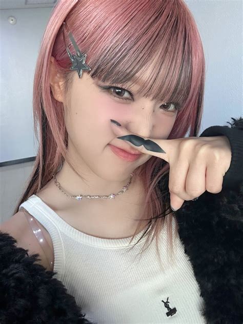 240128 - YENA Twitter Update | kpopping