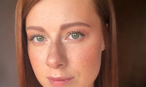 Савичева рассказала, как оказалась на сцене в свой выпускной | WOMAN