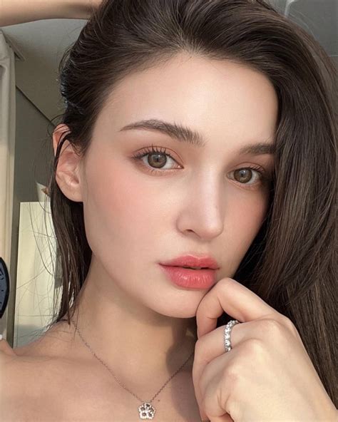 The Cutie Collective - 🖤 Nastya Jung 🖤 IG: Nastya.Jung IG2: JungNastya