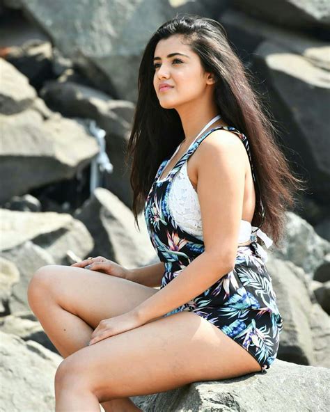 Malvika Sharma Hot Photos in Beach - Media Updaters