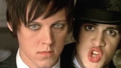 10 2000s Rock Albums You Constantly Have To Defend Loving