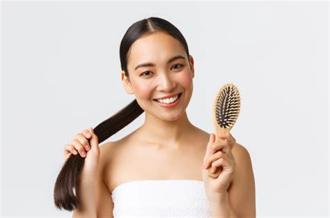 merawat rambut  tetap sehat kuat  lembut