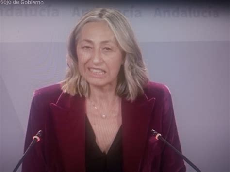 Una técnico de cuidados auxiliares de enfermería sufre una crisis de