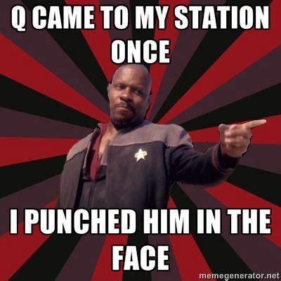 28 best Benjamin Sisko images on Pinterest | Trekking, Star trek and ...
