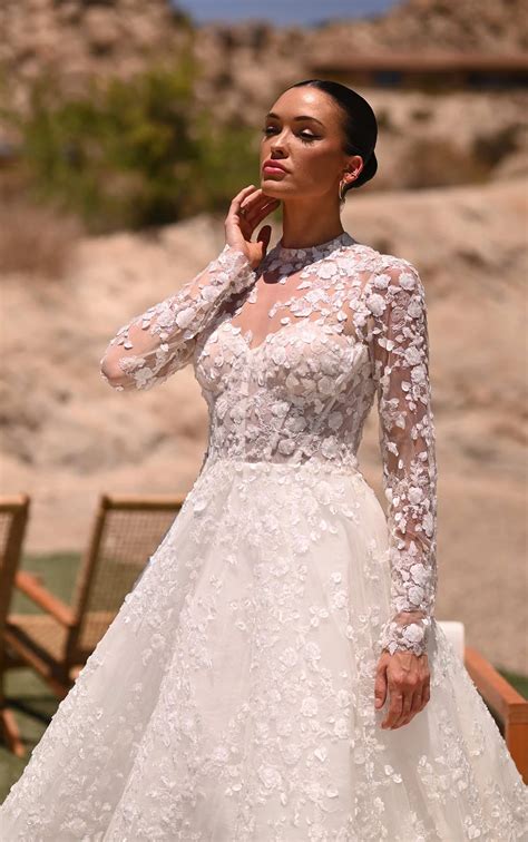 Designer Lace Wedding Dresses With Sleeves