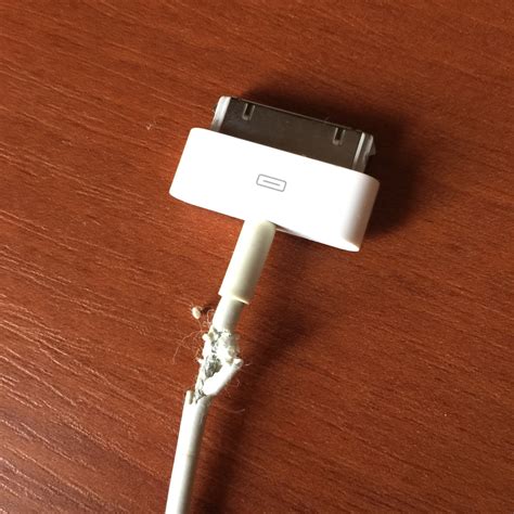 Как легко отремонтировать кабель зарядки от Apple. | Пикабу