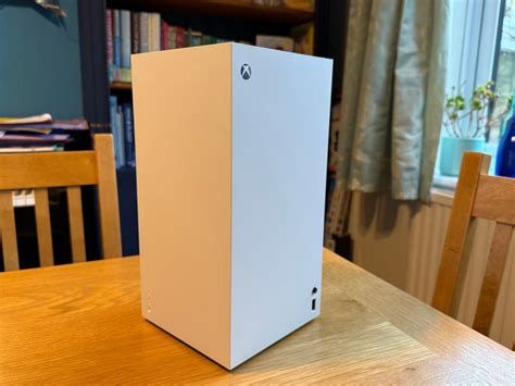 I've been playing with the discless white Xbox Series X - here's what ...