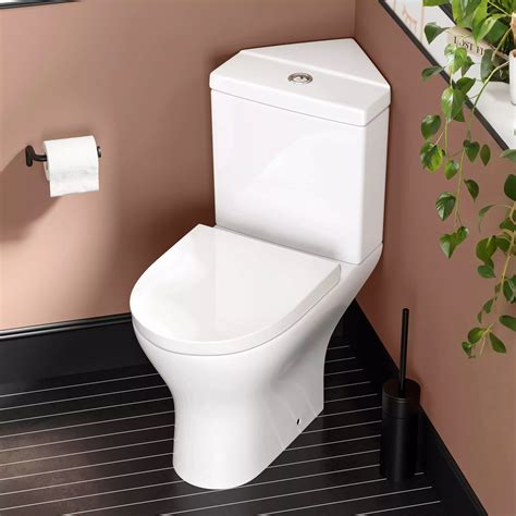 Toilet Buying Guide UK: Types, Sizes, Features & Bathroom Installation