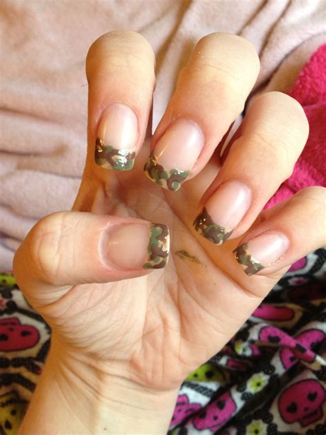 camo nail art designs 3