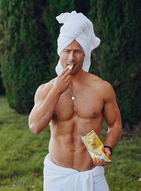 Glen Powell Central (@GlenPowellOrg) on X | Glen powell, Glenn powell