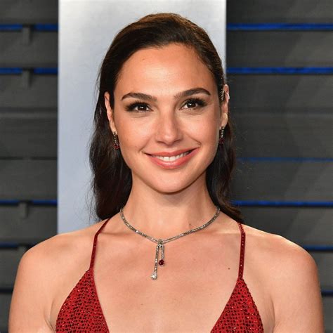 Uh oh we have a gal gadot controversy on our hands – Artofit