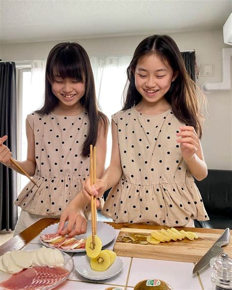 miki さんのインスタグラム写真 - ( miki Instagram)「* * 🥝🥝🥝 * ようやっと夏休みも終了( '-' ) 母ちゃん ...