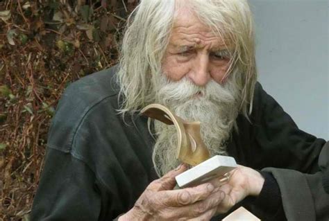 Почина дядо Добри frognews.bg