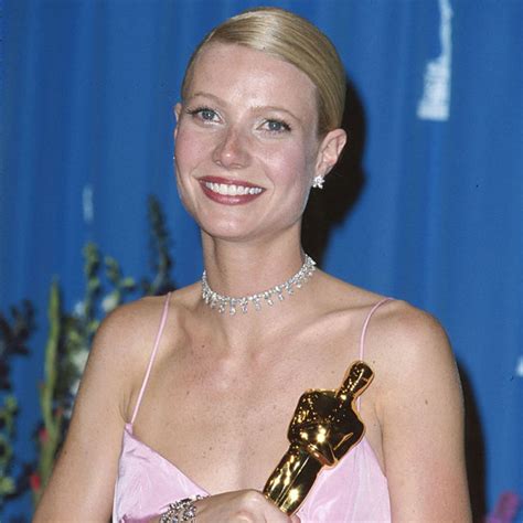 Gwyneth Paltrow Oscar Dress: Pink Ralph Lauren Oscar Dress | Marie ...