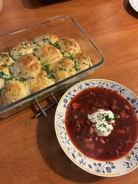 Борщ і пампушки - Homemade, with love from Poland 🇵🇱 : r/Ukrainian
