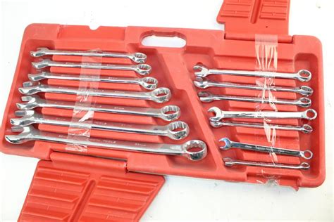 Licota Tools Wrench Set | Property Room