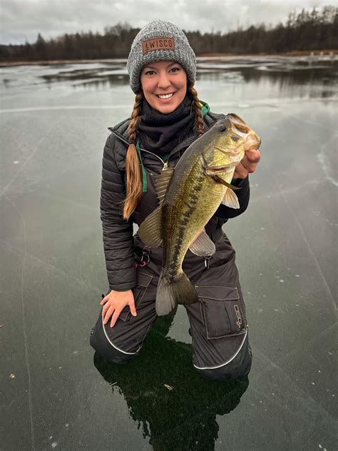 Fishing Ladies - Fishing Ladies added a new photo.