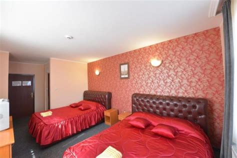 Hotel Stari Krovovi Novi Sad - Balkanea